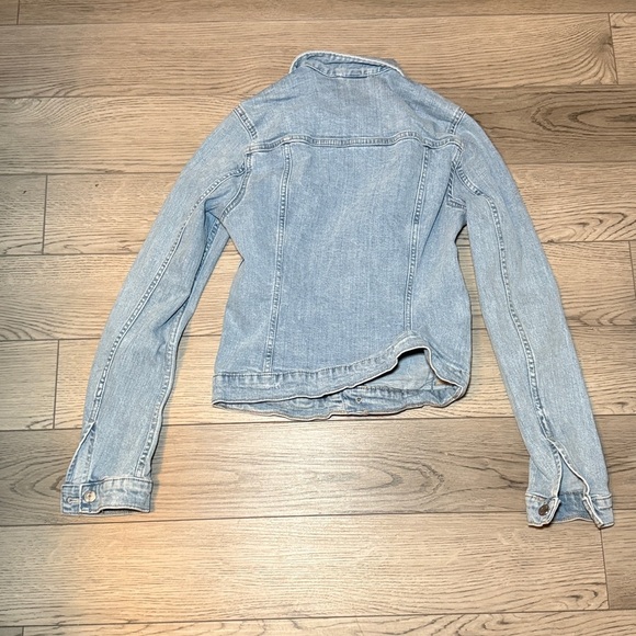 H&M & Denim Light Blue Wash Denim Women's Jean Jacket Small - Picture 2 of 7